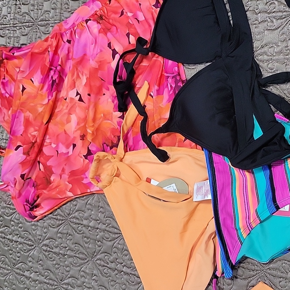 4 Pc SWIM MASHUP: Talbots Miraclesuit Shaping Tankini + Bikini Top + 2 Bottoms - Picture 9 of 16